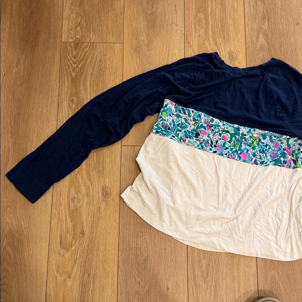 Lilly Pulitzer Chapman Long Sleeve Top Multi Dive Bar - Picture 6 of 9